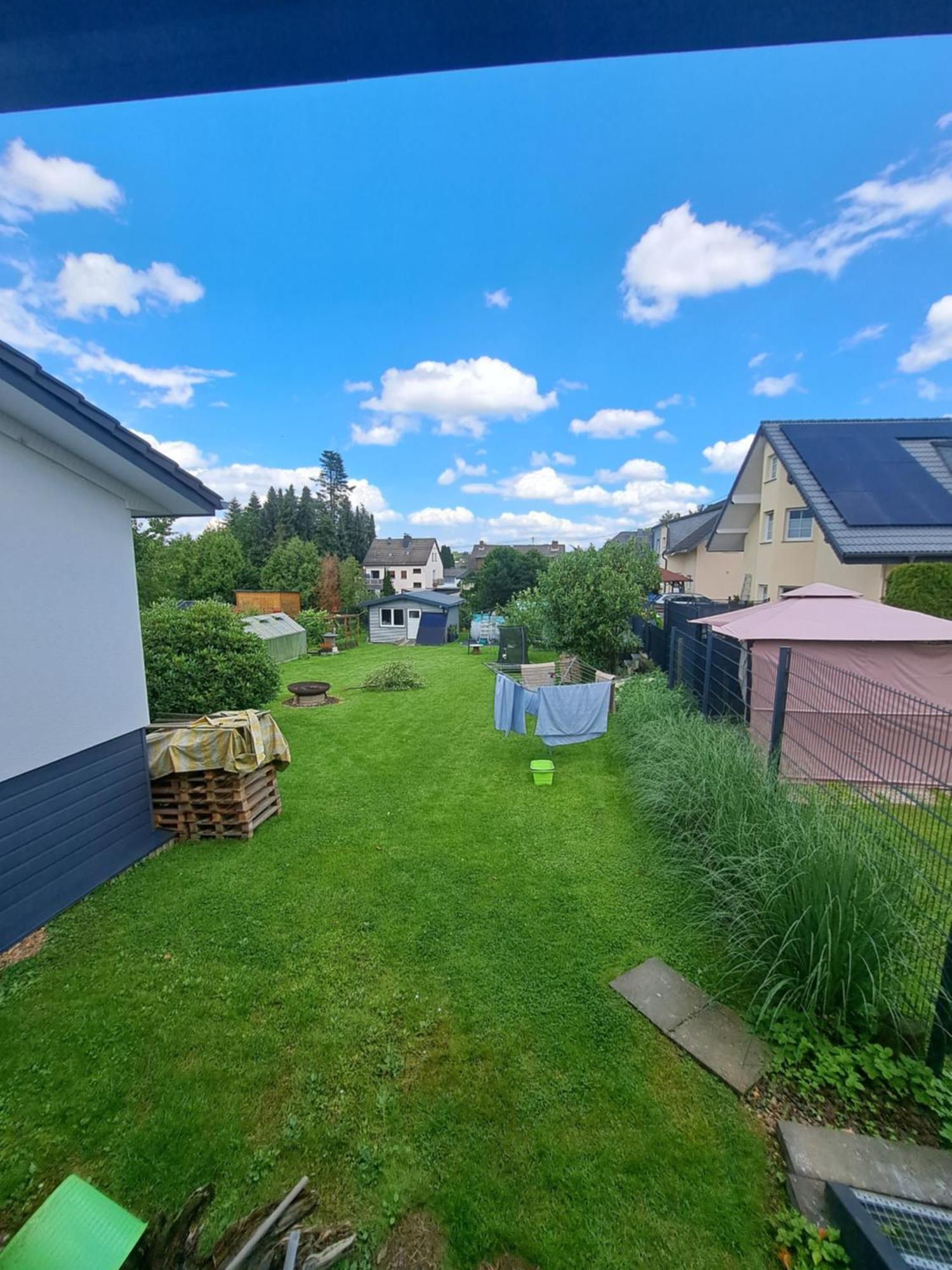 Wunderschoenes 2 Zimmer Apartment Inkl. Parkplatz Asbach  エクステリア 写真