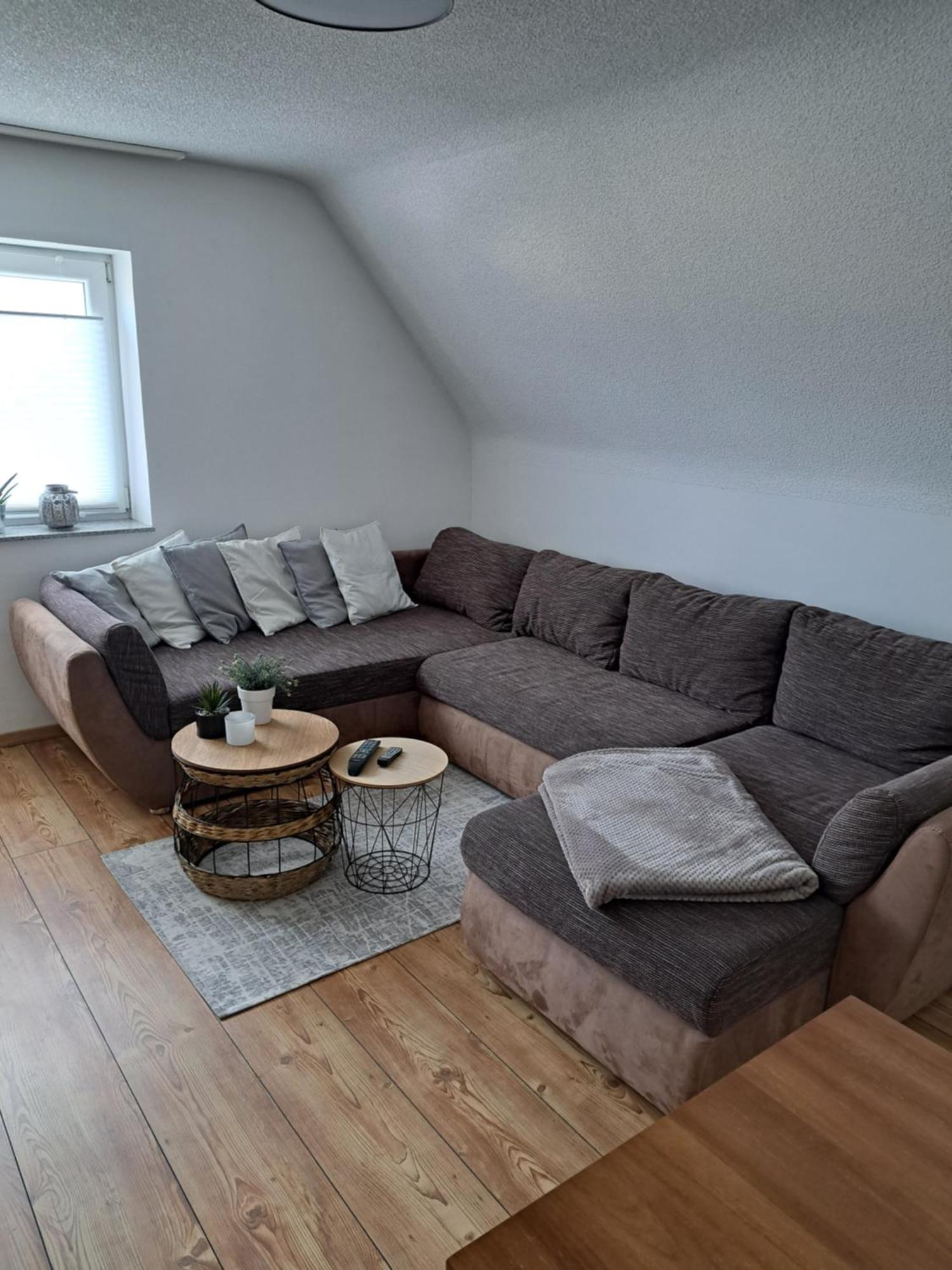 Wunderschoenes 2 Zimmer Apartment Inkl. Parkplatz Asbach  エクステリア 写真